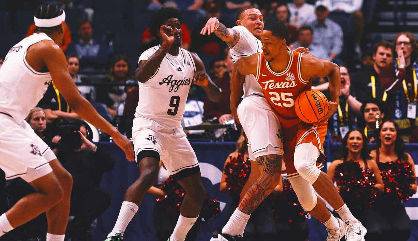 Texas keeps NCAA Tournament hopes alive with dramatic double-OT win over Texas A&M